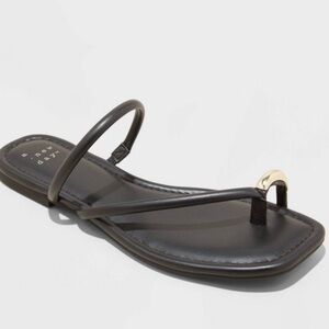 Hanna Toe Ring thong Sandal
